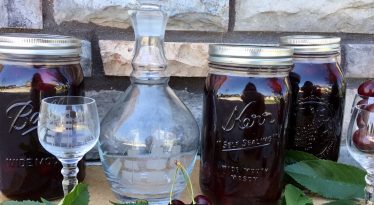 How Many Moonshine Cherries To Get Drunk? (Solved)