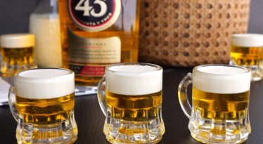 2 Steps Mini Beer Shot Recipe With Licor 43